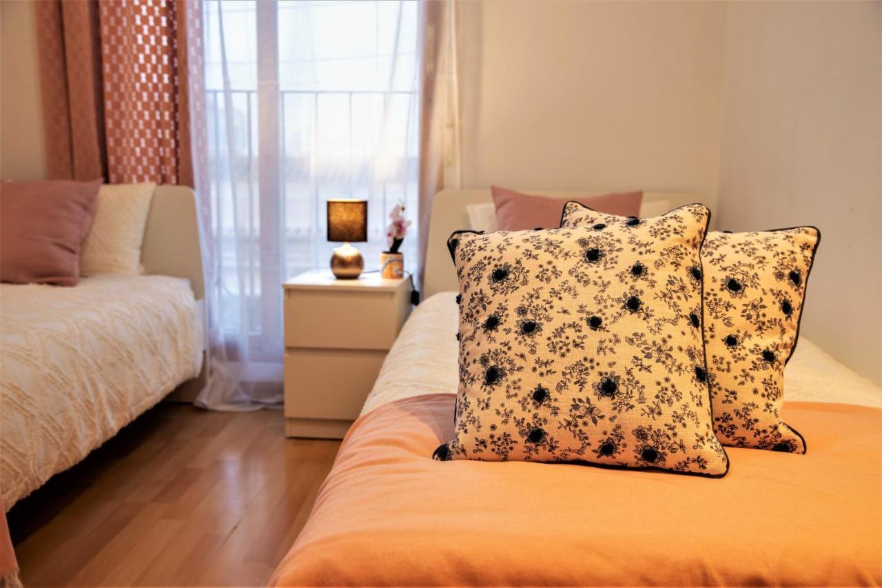 Penthouse Duplex In A 4 Floors Spanish House -8 Min To Center By Metro Valence Extérieur photo